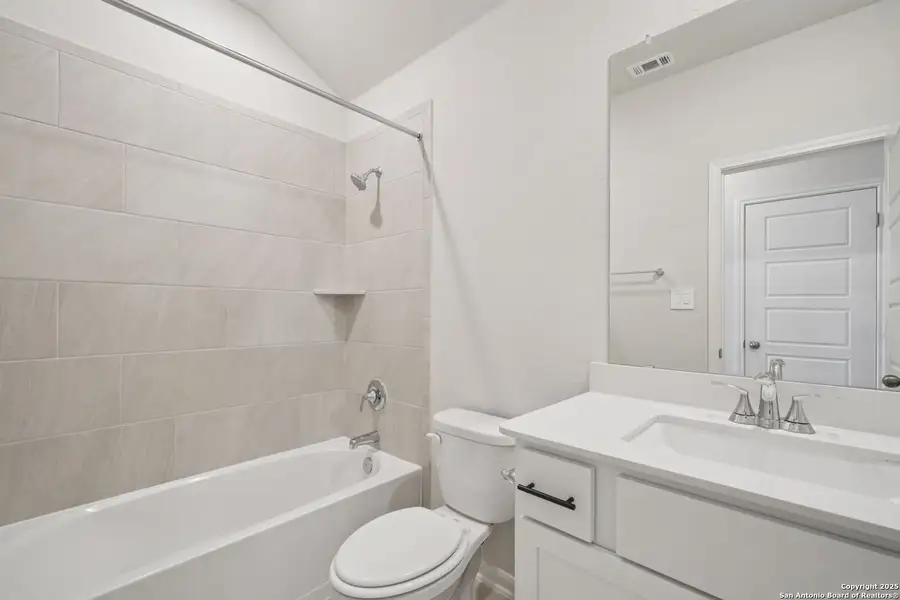 Furnished interior view inside a new home in Arcadia Ridge - Premier Series, San Antonio (Image 7). Furnished interior view inside a new home in Arcadia Ridge - Premier Series, San Antonio (Image 7).