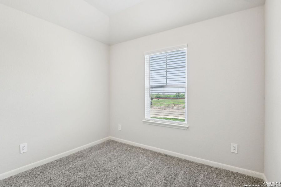 Spacious, unfurnished interior of a new home in Sagebrooke - Premier Series, San Antonio (Image 42).