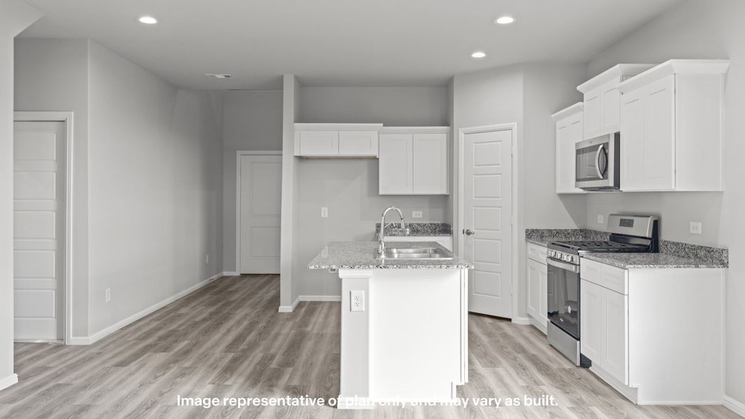 Furnished interior view inside a new home in Yukon Ridge, Odessa (Image 9).
