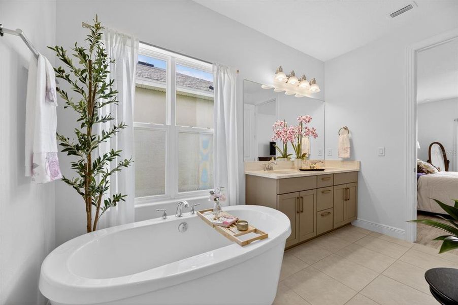 Furnished interior view inside a new home in , Apollo Beach (Image 29).