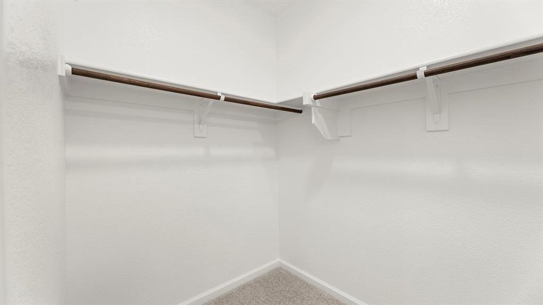 23. 3210 Summerland - Closet 23. 3210 Summerland - Closet