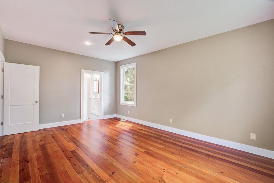 Spacious, unfurnished interior of a new home in , North Charleston (Image 41). Spacious, unfurnished interior of a new home in , North Charleston (Image 41).