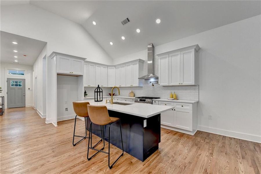 Furnished interior view inside a new home in , Atlanta (Image 32).