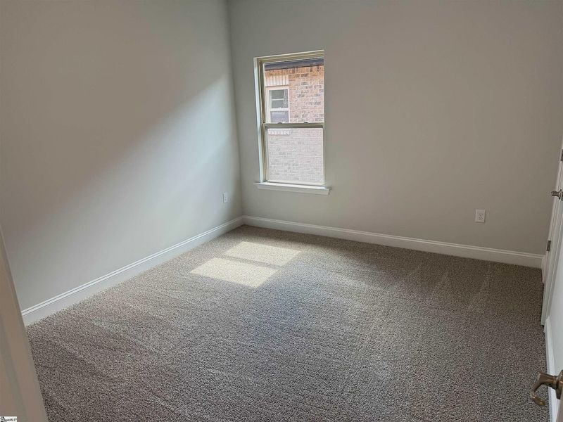 Spacious, unfurnished interior of a new home in Bracken Woods, Piedmont (Image 19).