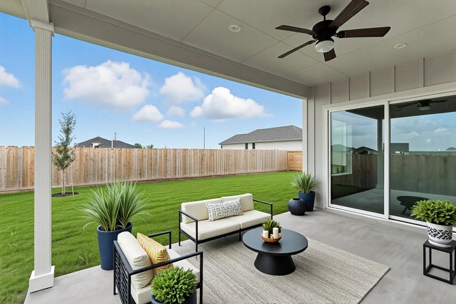 Exterior details and patio area of a home in Weltner Farms 60’s, New Braunfels (Image 3).