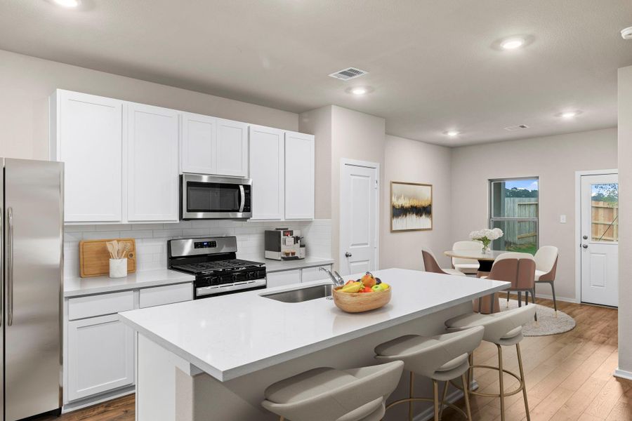 Furnished interior view inside a new home in Westridge Cove, Conroe (Image 7).