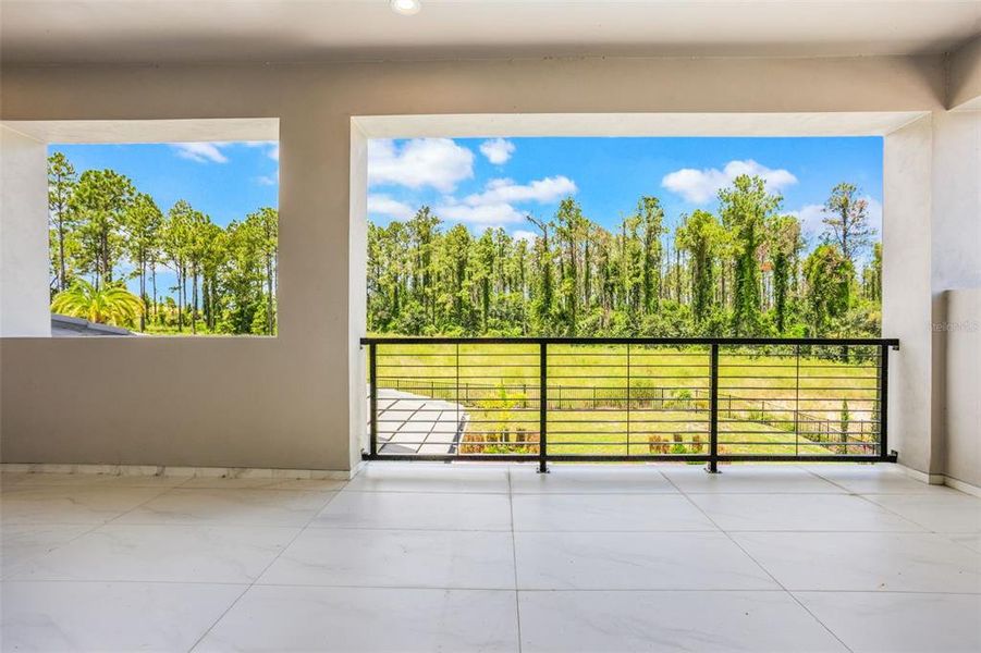 Image 50 of a home in .