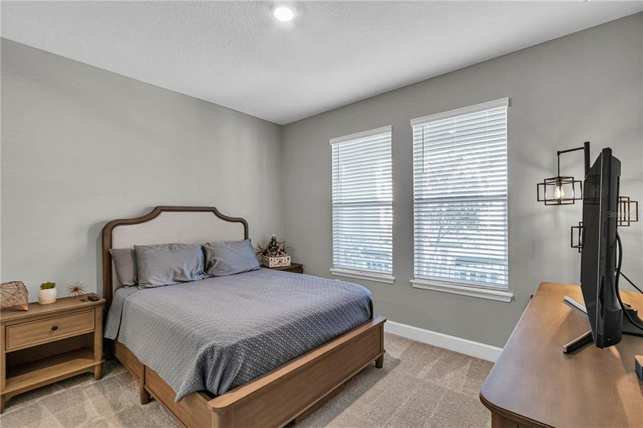 Furnished interior view inside a new home in , Winter Garden (Image 16).