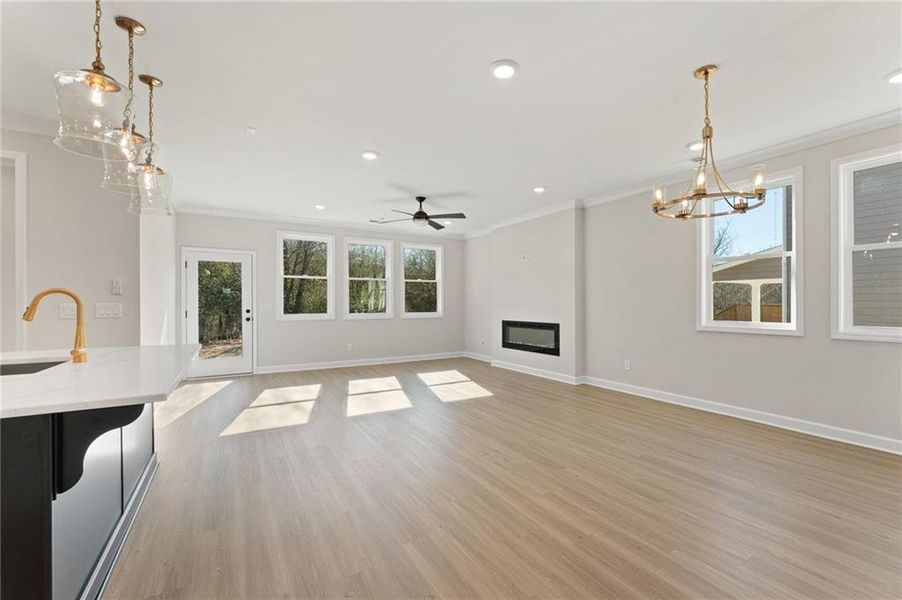 Spacious, unfurnished interior of a new home in Linden Grove, Powder Springs (Image 14). Spacious, unfurnished interior of a new home in Linden Grove, Powder Springs (Image 14).