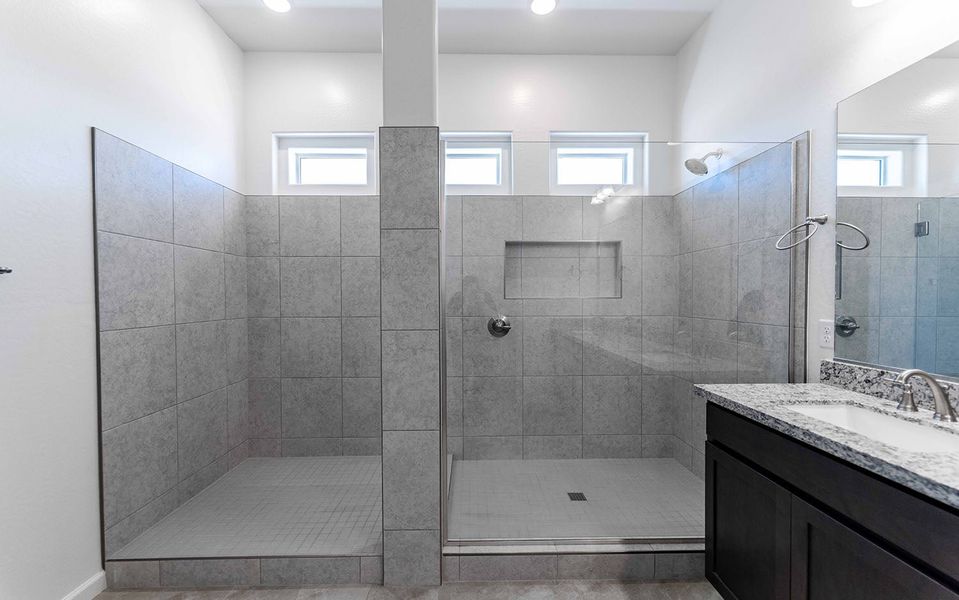 Image 32 of a home in Heritage Pointe.