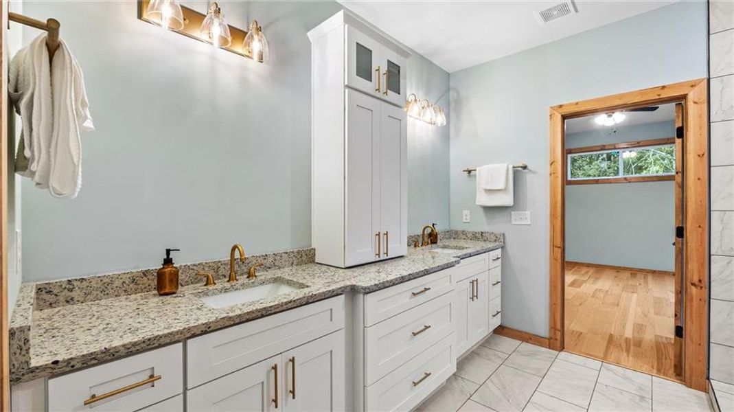 Furnished interior view inside a new home in , Ellijay (Image 7).