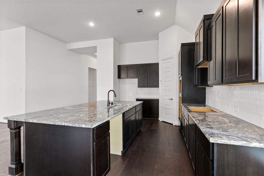 Furnished interior view inside a new home in Brookewater, Rosenberg (Image 5).
