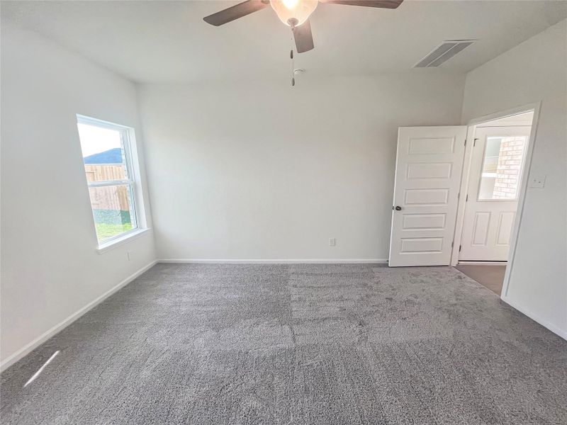 The Oakshire II- Primary Suite