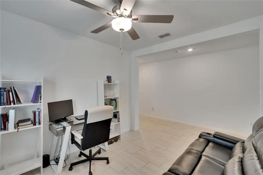 Furnished interior view inside a new home in , Zephyrhills (Image 3).