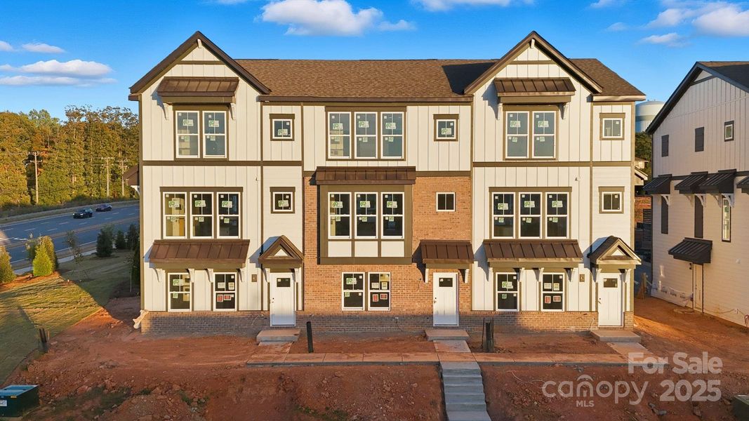 Senata at Research Park