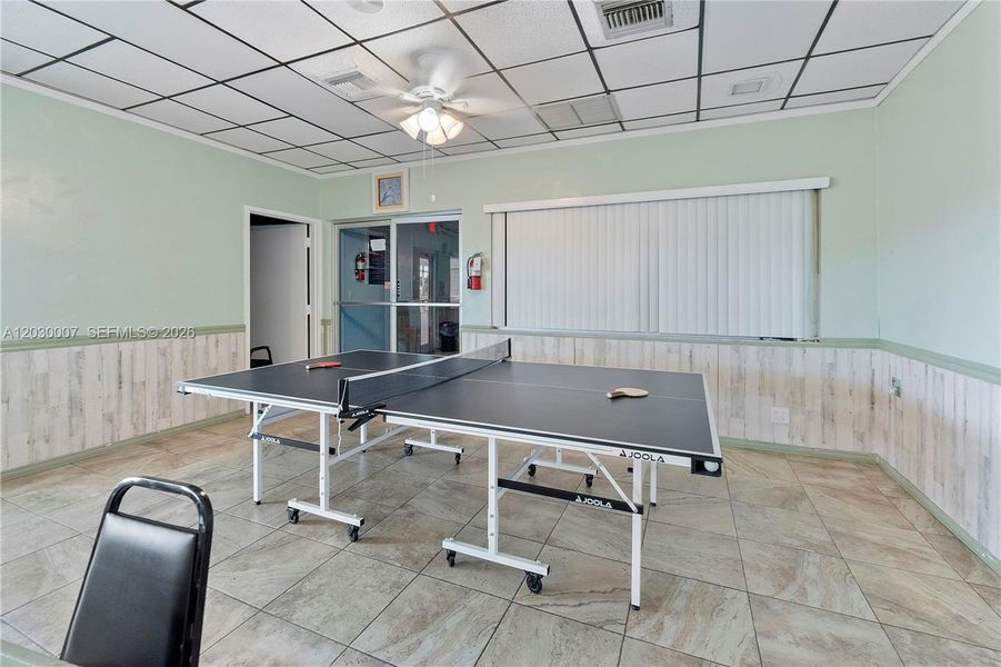 Community amenities in , Dania Beach (Image 43).