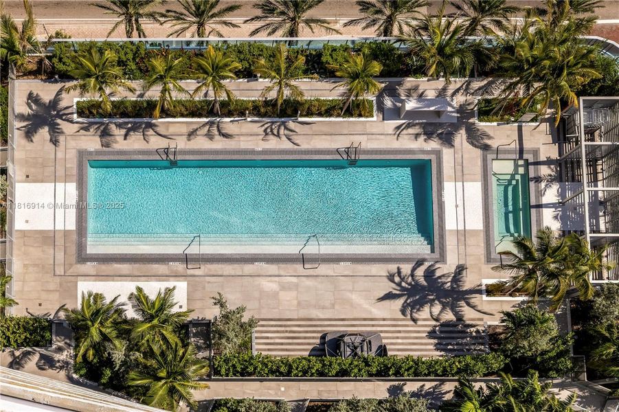 Image 21 of a home in .