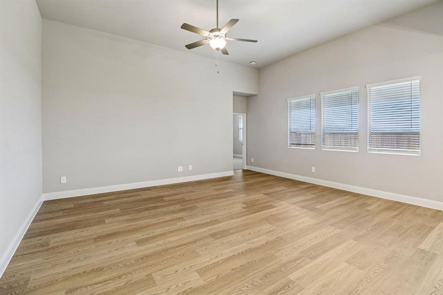 Photo is not of the actual home, but is an inspirational photo of builder’s model home and may depict options, furnishings, and/or decorator features that are not included.