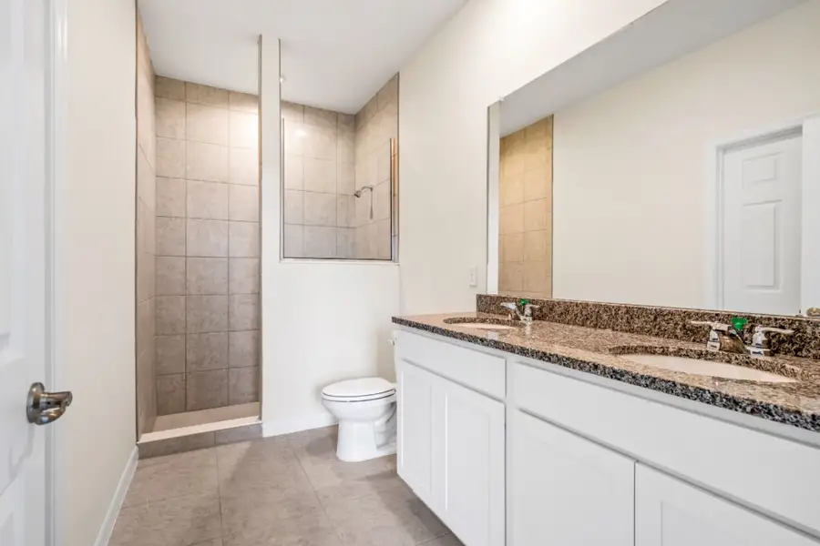 Representative furnished interior of a home built from the Beverly by Holiday Builders in Eden Hills, Lake Alfred (Image 5).