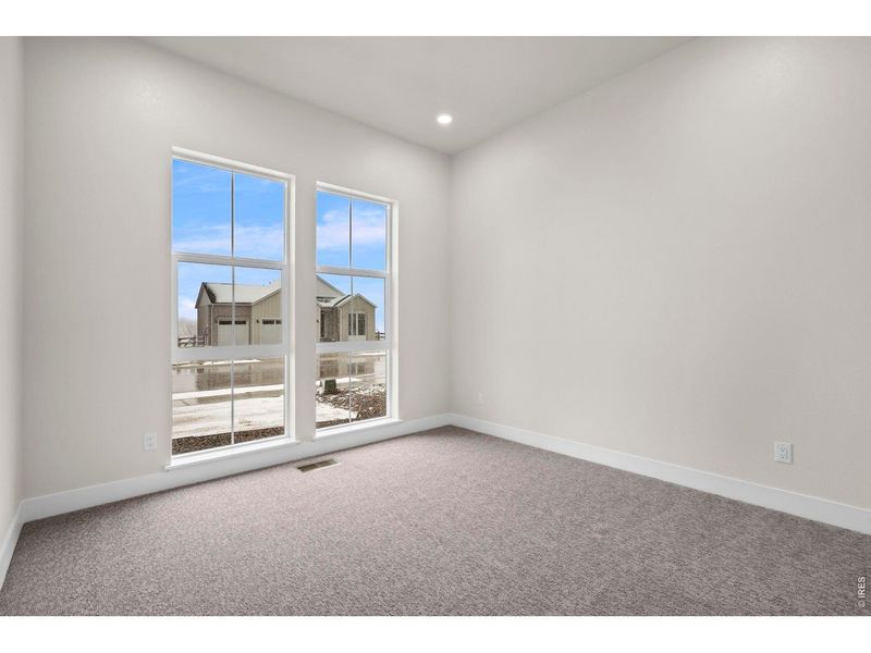 Spacious, unfurnished interior of a new home in , Fort Collins (Image 8).