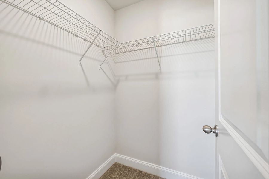 Spacious, unfurnished interior of a new home in Cades Bluff, Lebanon (Image 39).