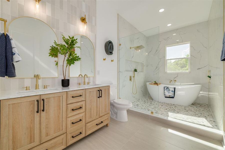 Furnished interior view inside a new home in , St. Petersburg (Image 11).