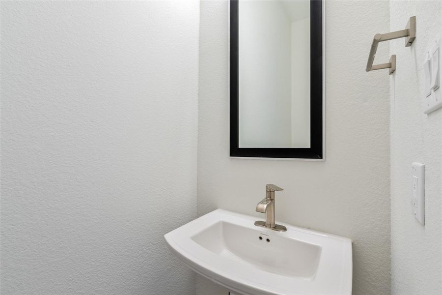 Furnished interior view inside a new home in Shady Acres, Houston (Image 14). Furnished interior view inside a new home in Shady Acres, Houston (Image 14).