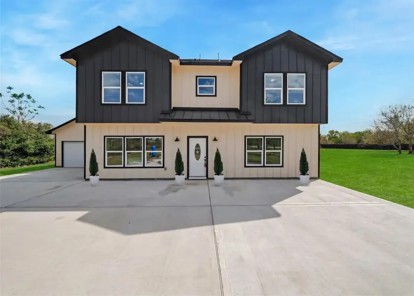 Front Elevation Front Elevation