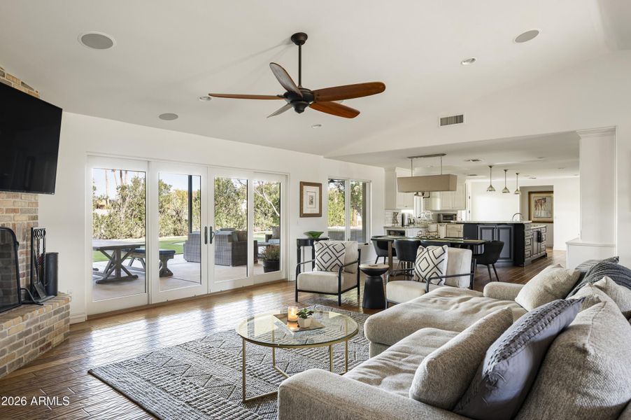 071_Casita Great Room