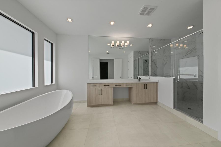 Furnished interior view inside a new home in , Boca Raton (Image 9).