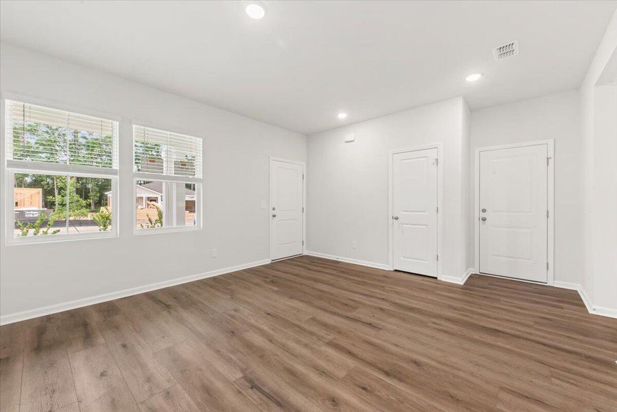 Spacious, unfurnished interior of a new home in Nexton, Summerville (Image 12).