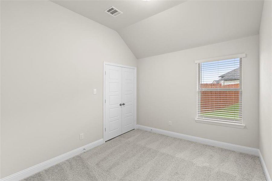 Spacious, unfurnished interior of a new home in Mercer Meadows, Royse City (Image 16). Spacious, unfurnished interior of a new home in Mercer Meadows, Royse City (Image 16).