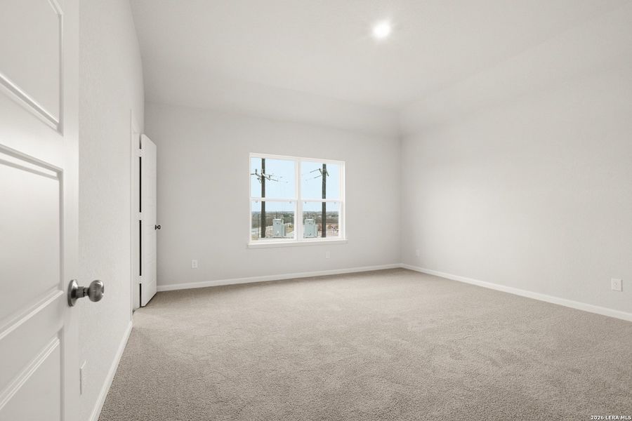 Spacious, unfurnished interior of a new home in Katzer Ranch, Converse (Image 21).