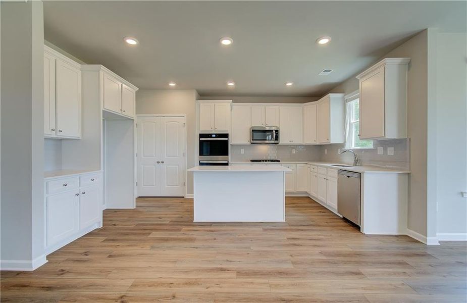 Furnished interior view inside a new home in Cooper Park, McDonough (Image 4).