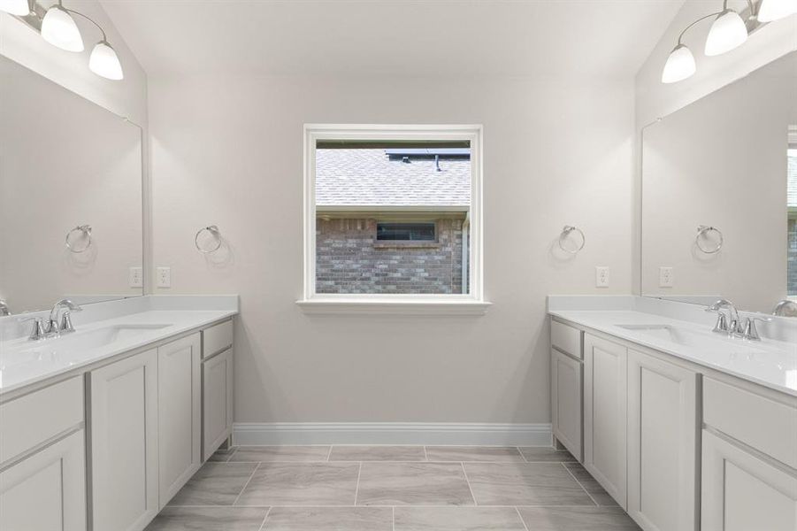 15_16. 937 Joy Mill - Bath (2)