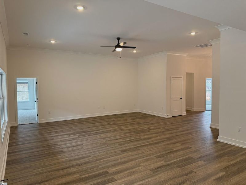 Spacious, unfurnished interior of a new home in Hidden Lake Estates, Greenville (Image 14).