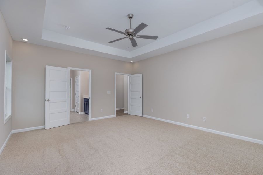 Spacious, unfurnished interior of a new home in Stewart Estates, Meansville (Image 25).