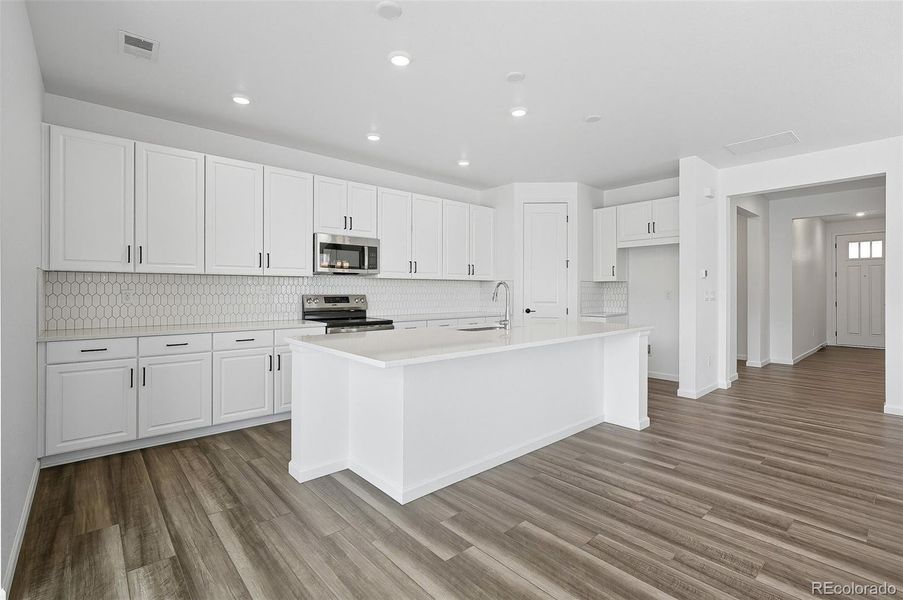 16478 W 92nd Place ~ Ready Now