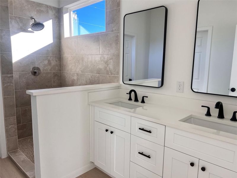Furnished interior view inside a new home in , Cleveland (Image 7).