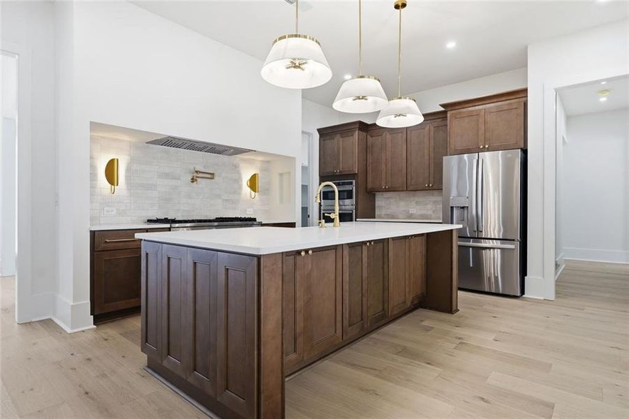 Furnished interior view inside a new home in , Clermont (Image 15). Furnished interior view inside a new home in , Clermont (Image 15).