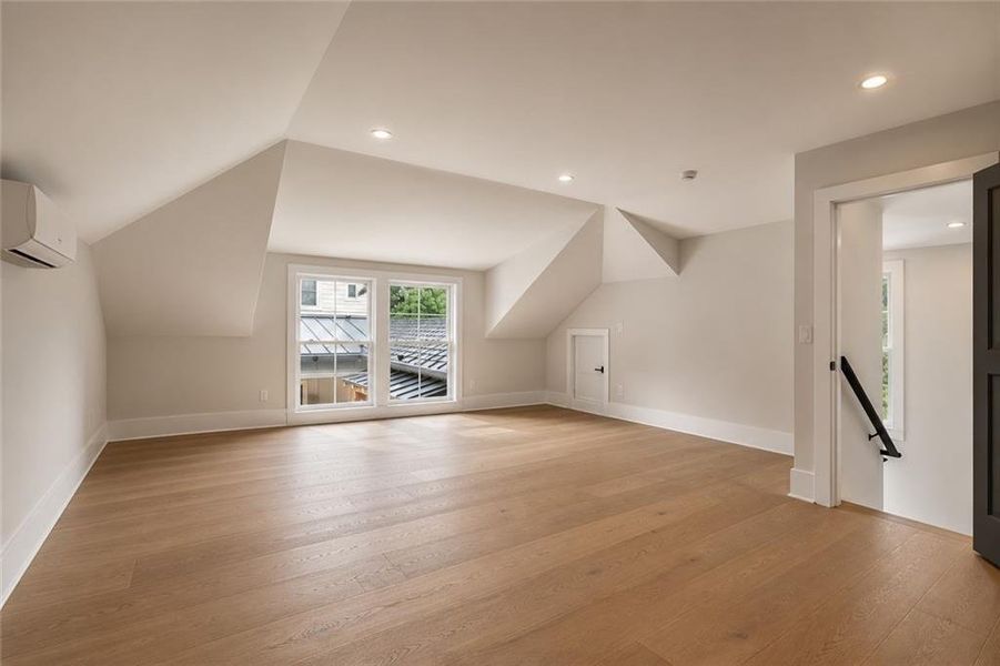 Spacious, unfurnished interior of a new home in , Roswell (Image 37). Spacious, unfurnished interior of a new home in , Roswell (Image 37).
