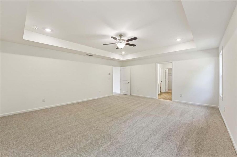 Spacious, unfurnished interior of a new home in The Estates at Casteel, Bethlehem (Image 19).