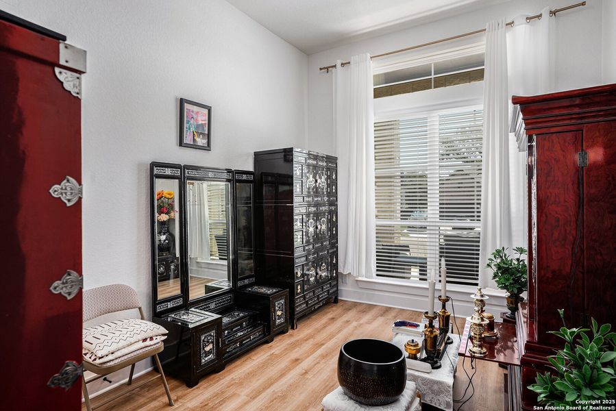 Furnished interior view inside a new home in Mesa Western, Cibolo (Image 13).