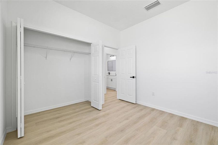 Spacious, unfurnished interior of a new home in , Poinciana (Image 19).