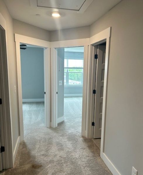 Spacious, unfurnished interior of a new home in Lynwood Station, Mount Juliet (Image 11).