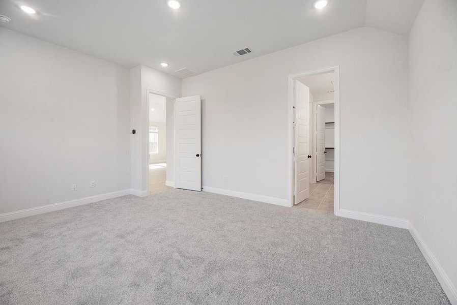 Spacious, unfurnished interior of a new home in Wildflower Ranch, Justin (Image 27). Spacious, unfurnished interior of a new home in Wildflower Ranch, Justin (Image 27).