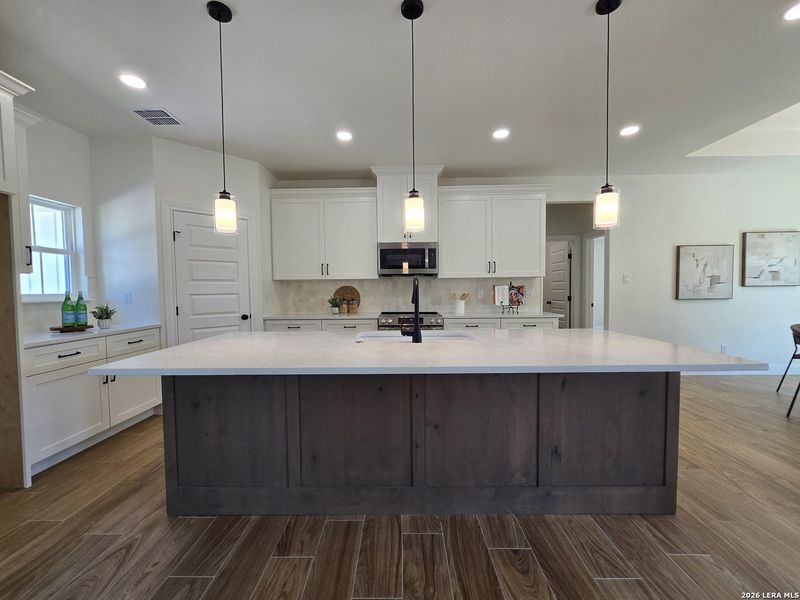 Furnished interior view inside a new home in , Canyon Lake (Image 6).