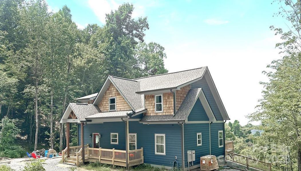 Image 46 of a home in .