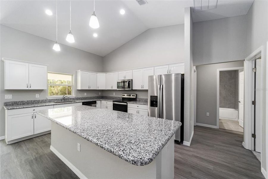 Furnished interior view inside a new home in , Dunnellon (Image 10).