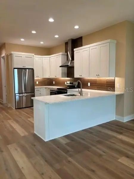 Furnished interior view inside a new home in , Lakeland (Image 5).
